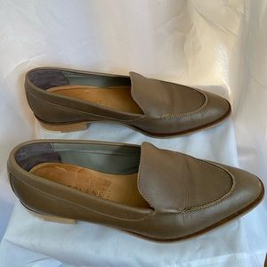 Everlane Modern Loafer Leather Olive Green 9.5